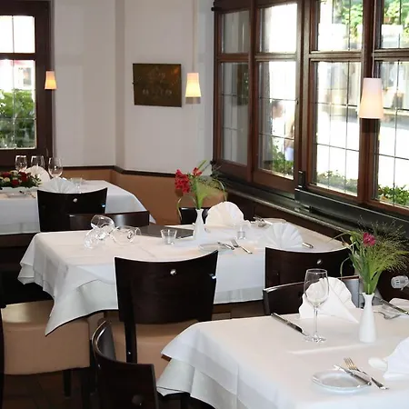 Krone Hotel *